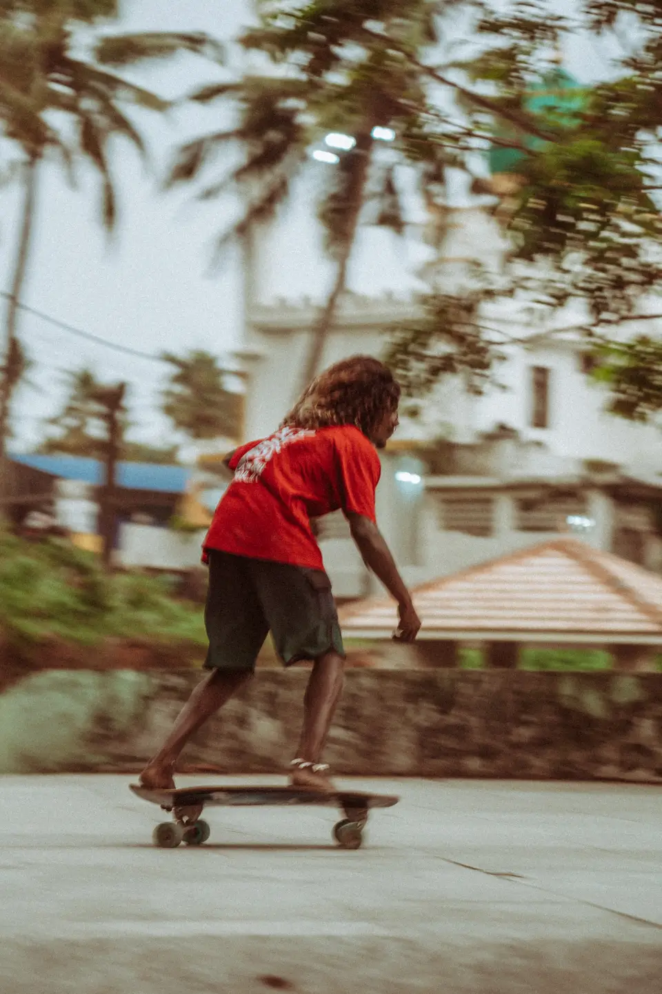 The bowl, mid-line