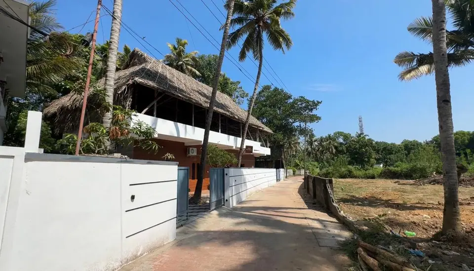 The lane down to the house
