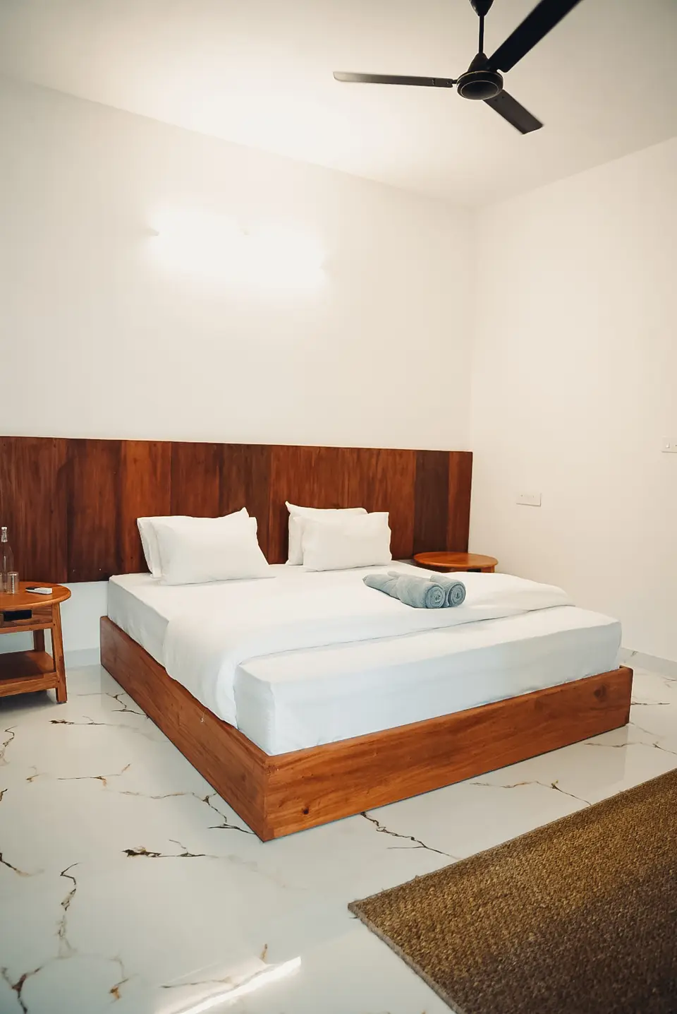 Deluxe room, made up